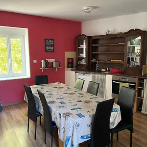  Hébergement de vacances Maison De Village