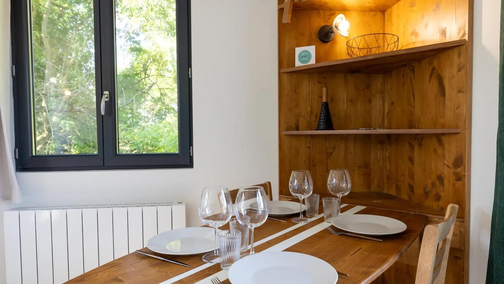 La Cabane O Reves Genouilleux